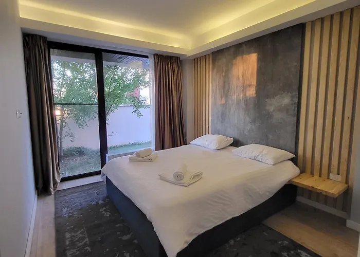 Cu Terasa * Bukarest