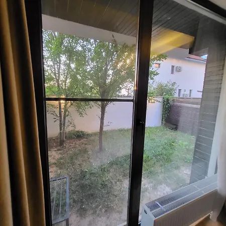 Apartment Cu Terasa